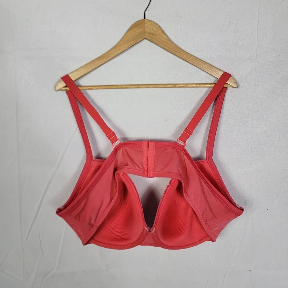 Elegant Lace Red Bra